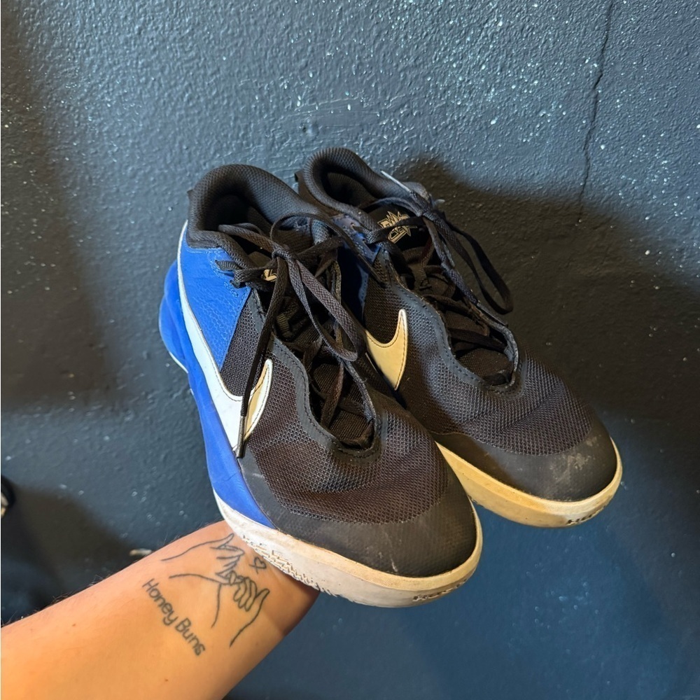 Nike Hustle D Black and Blue Athletic Basketball Sneakers